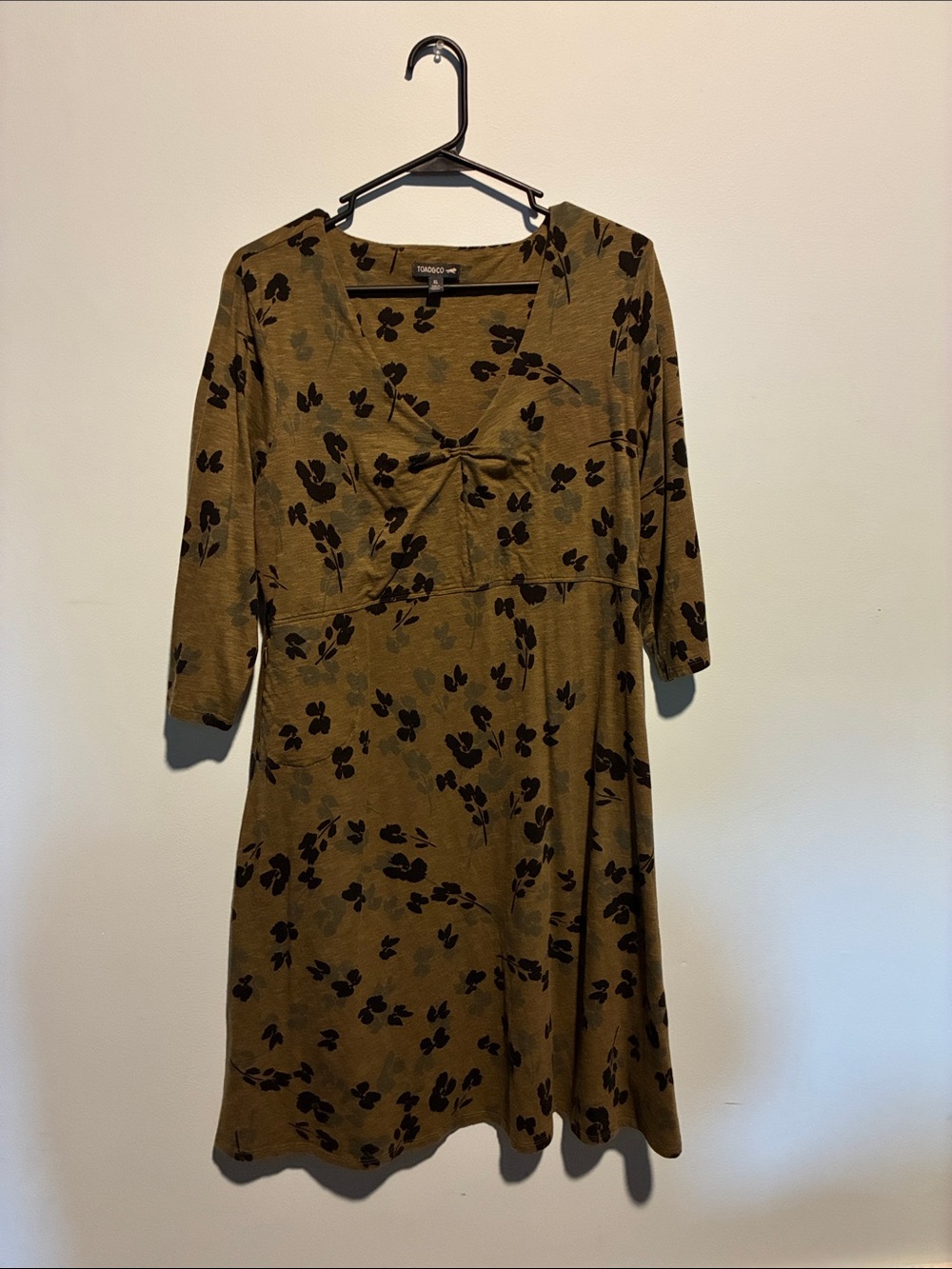 Toad&Co Olive Green Floral Twist-Front Midi Dress